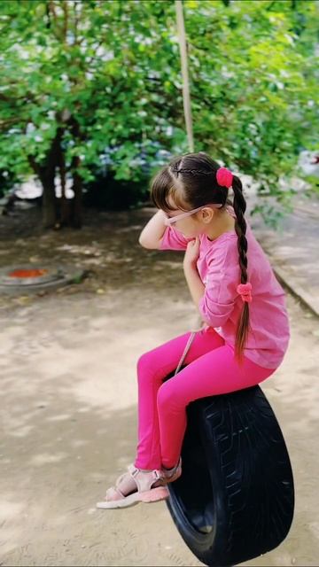 Качели могут быть и такими😅 #лето2025 #мойавгуст #качели