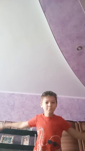 Танцую под музыку