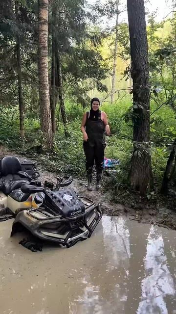 Зачем брать жену кататься на квадроцикле #loncin #квадроциклы #offroad #mud #квадроцикл #бездорожье