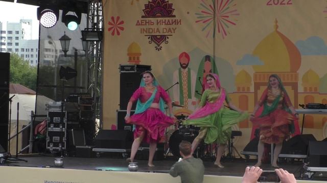 Баван Гадж Ка Даман | Народный танец | Харьяна | Группа МРИНЬЯНИ | День Индии | Россия
