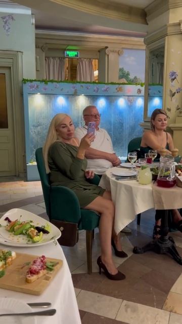 Как вам второе платье невесты? ❤️