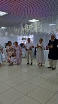 Александра Андреева поет песню про село Малыкай на свадьбе Вики и Айтала 16.08.2025 г.