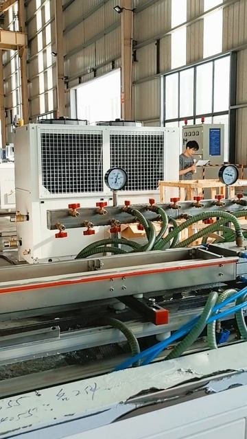Линия по производству профилей из АБС-пластика