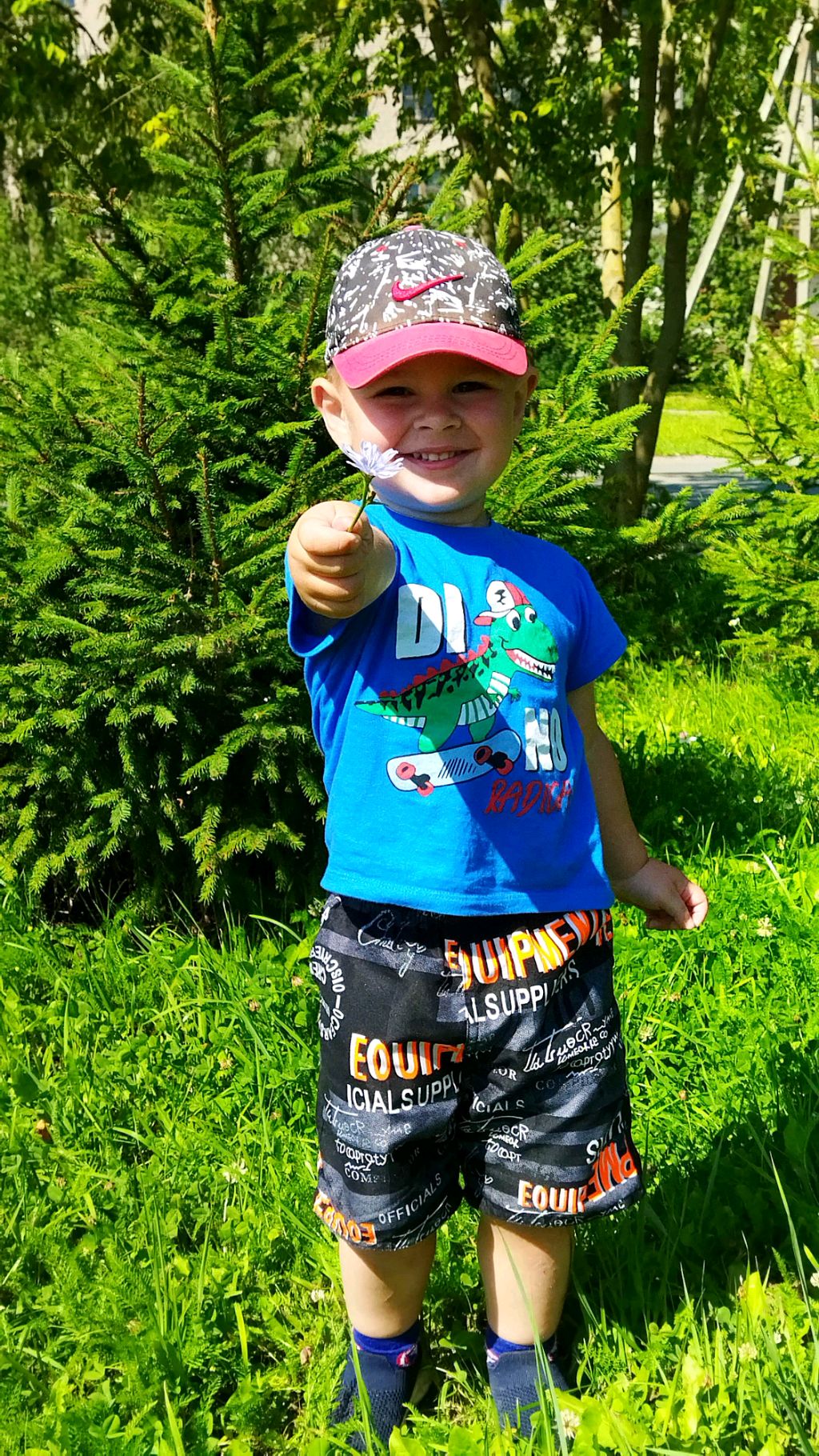 нажми на меня