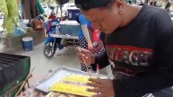 Тайланд, уличный рынок. Что продают на улицах Тайланда. Шашлыки из морепродуктов, мяса и много друго