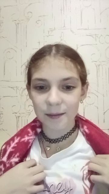 Ну и Кто же хочет чтобы я разыграла либо сумку либо игрушку брелок связанную мной?