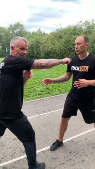 👀Редко применяемый, но хитрый удар.