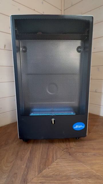 Итальянский газовый обогреватель.