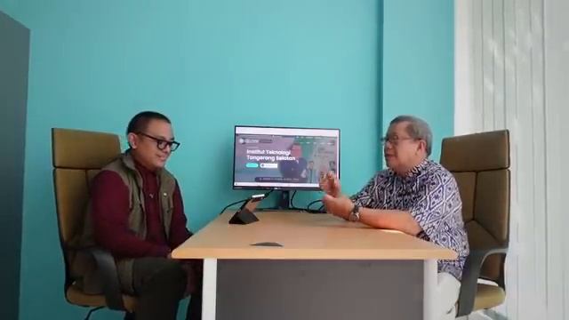 Onno W Purbo Alasan Kenapa AI Lokal Penting Banget