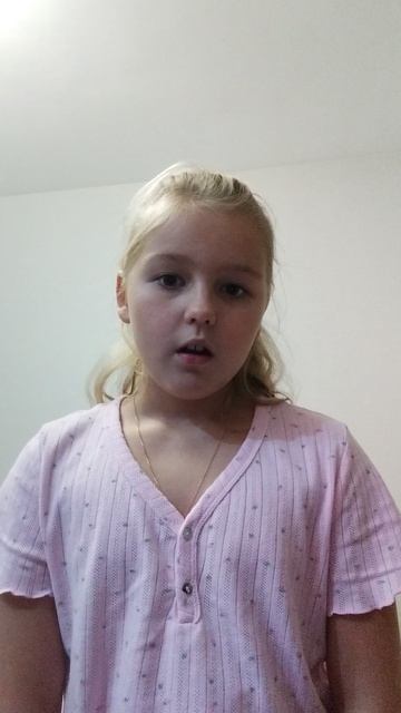 VID_20250824_215626.mp4