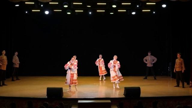 Народный ансамбль казачьей песни и танца ч1