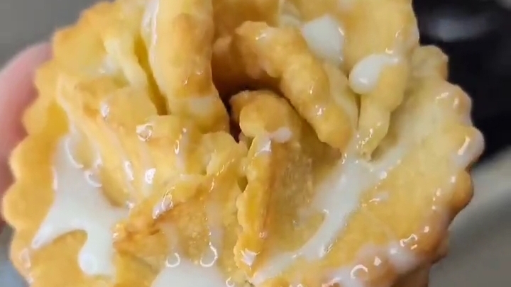 Хрустящая сладость - Чак-чак или Хворост...🍪🍶😋 Рецепт в описании ✍️