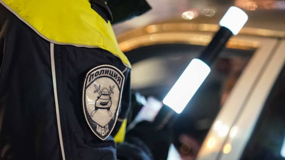 Один человек пострадал в ДТП с такси на МКАД