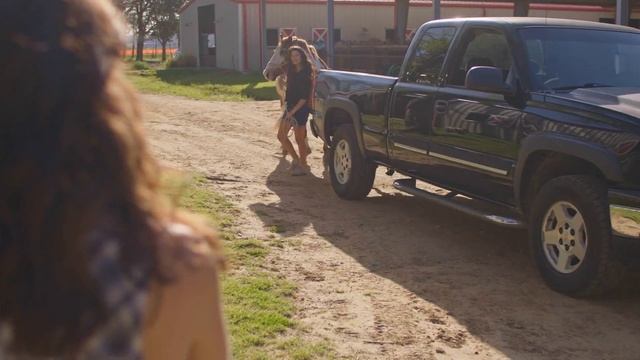 Лошадь Чарли - Трейлер