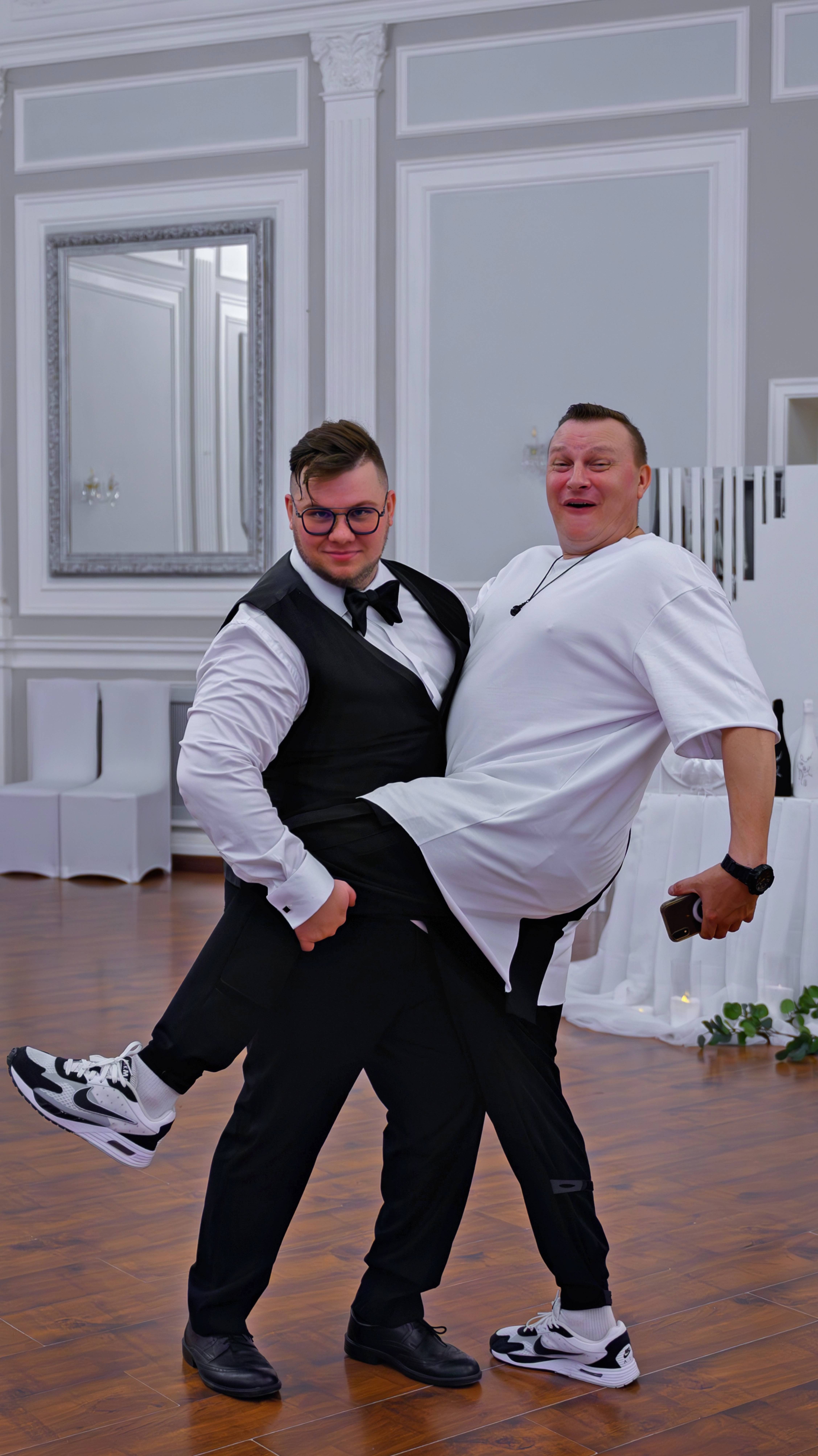 Ну как-то так… #танцы #бузова #мощныйведущий #ведущий #свадьба #dj #event #серпухов #прикол