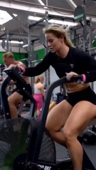 Клип @fitnessqueens