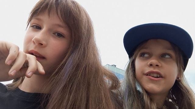1000009486.mp4
