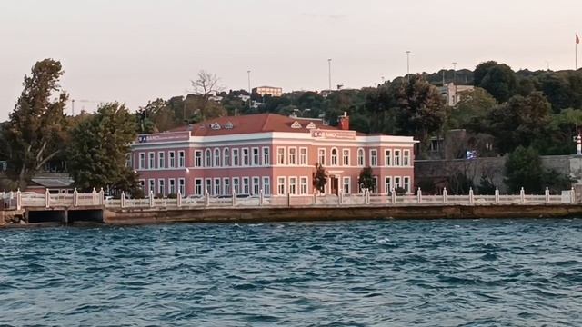 Восточный берег, Тур по Босфору, Стамбул, Турция (Eastern Shore, Bosphorus Tour, Istanbul, Turkey)
