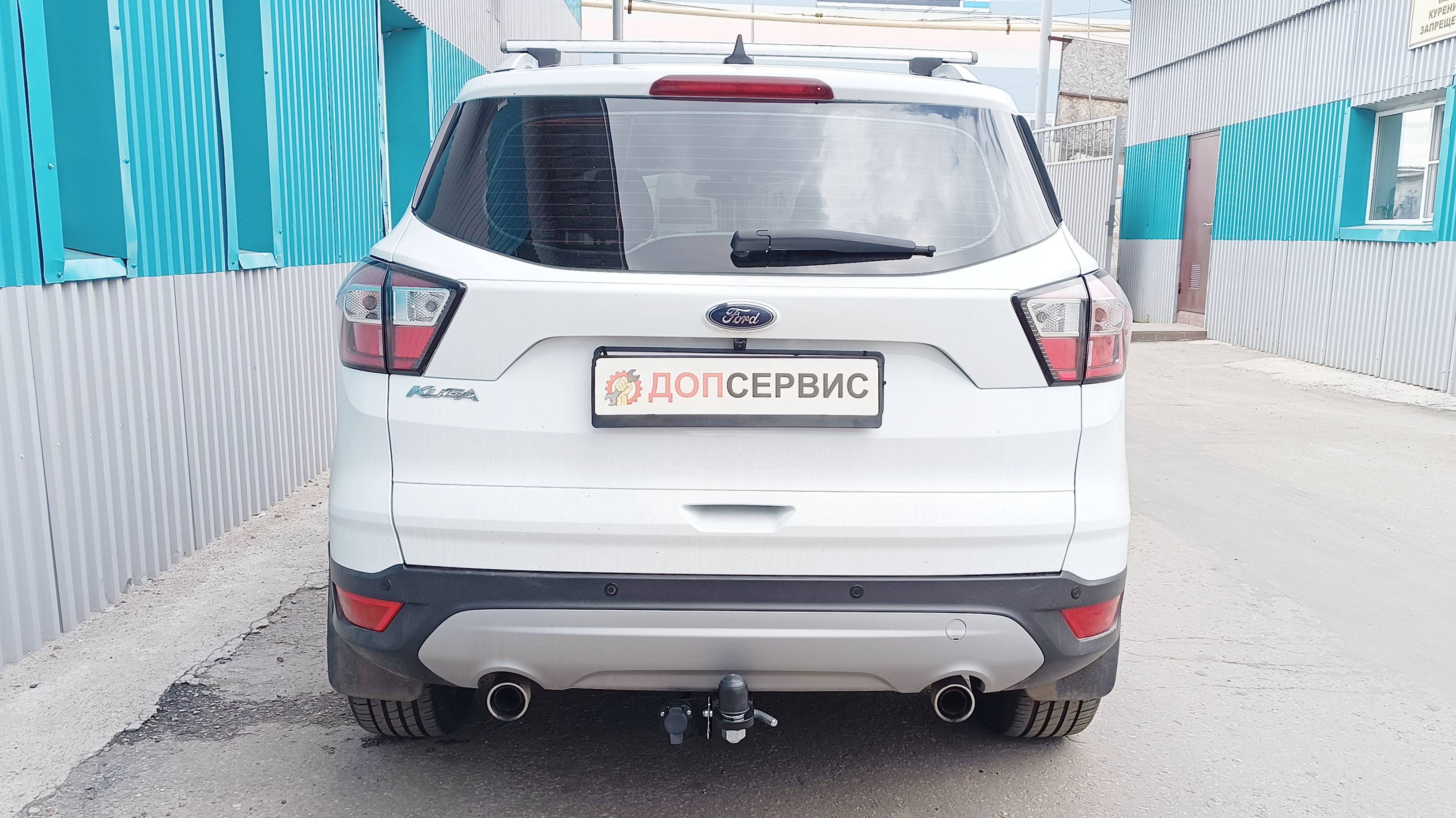 Фаркоп на Ford Kuga, легкосъёмный шар под квадрат.