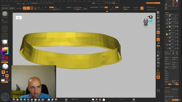 36. Detailing pants, belt and boots