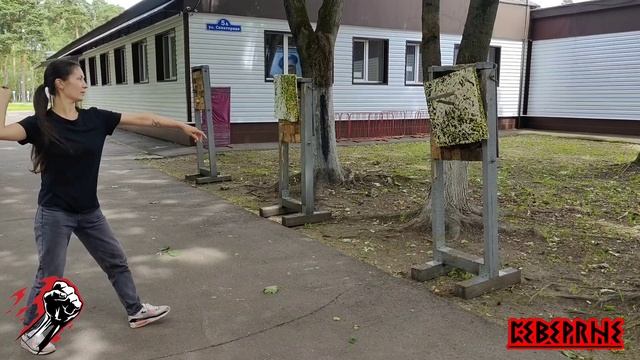 Северяне метают 🔪, 🔪🔪,🔪🔪🔪, а еще и метание крутого 🔪 типа "Кондрат"💪👊, это необычный 🔪🔥