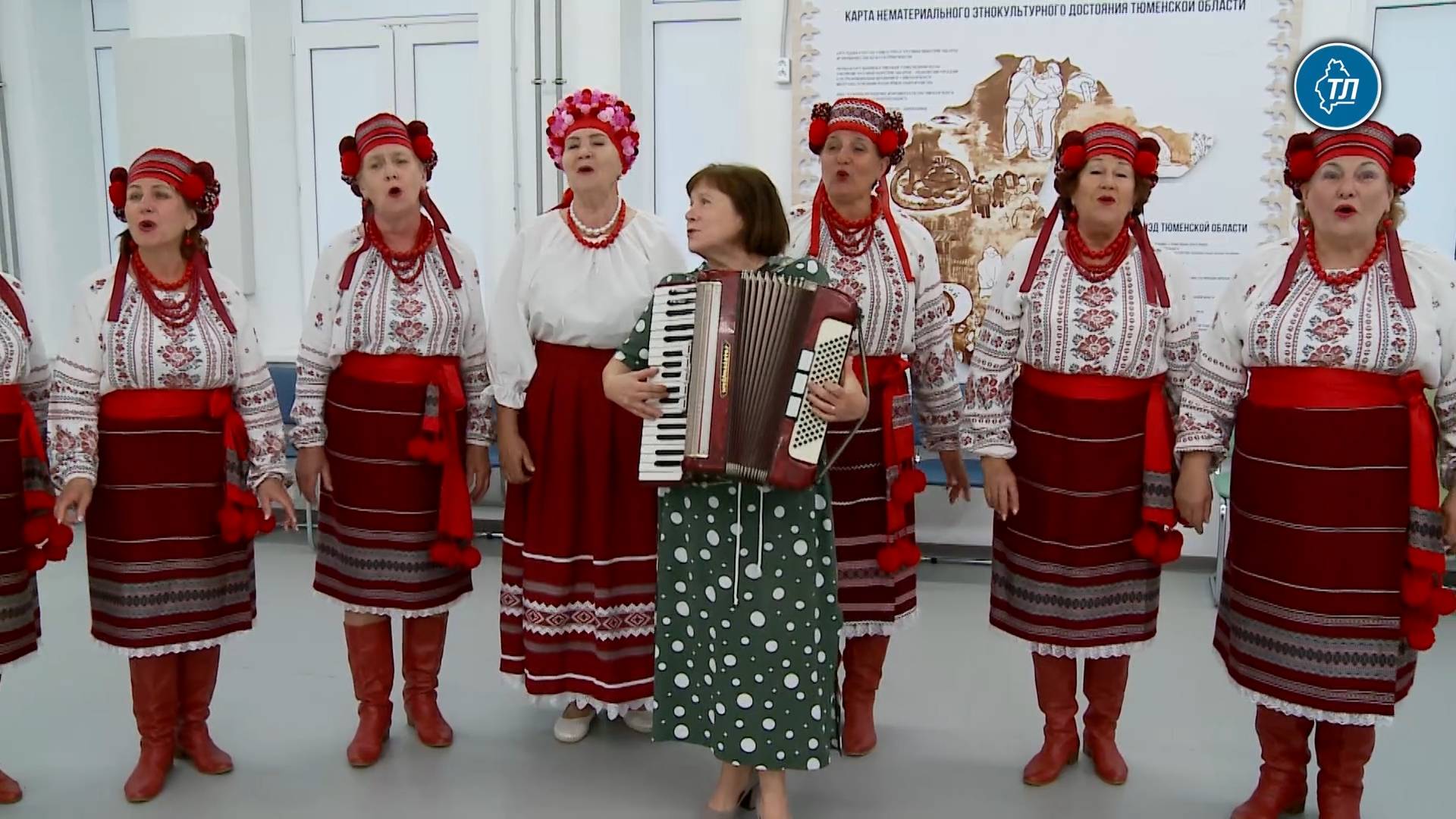 Тюменский ансамбль украинской песни «Зорецвiт» едет на фестиваль в Китай