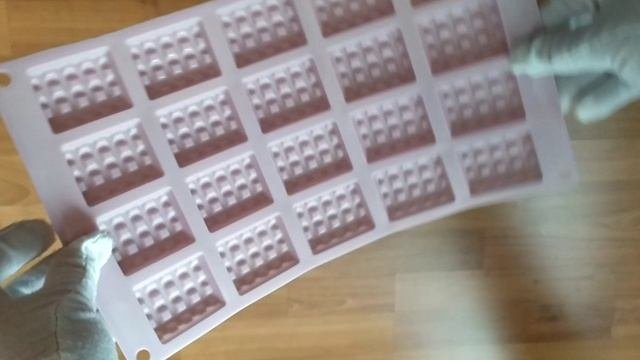 Силиконовые формы для выпечки и конфет