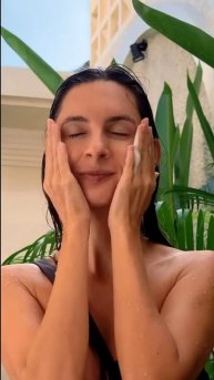 Брать любимые баночки в путешествие — базовый минимум #реки #morningroutine #путешествия