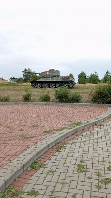 памятник "Журавли" Мучкап