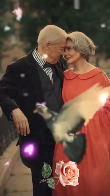 Небо придумало женщину.