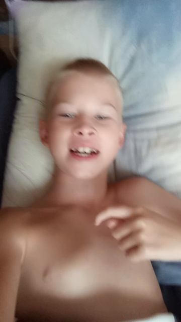 я только проснулся