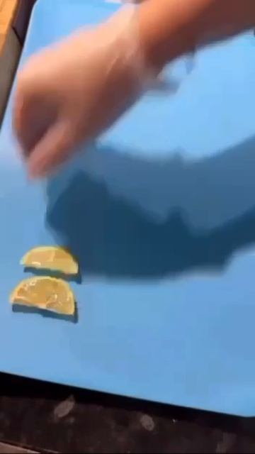 How to freeze a lemon