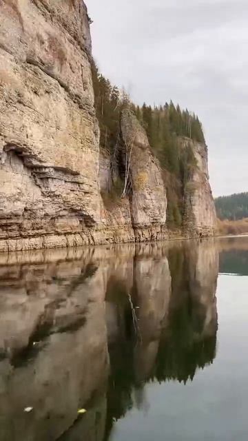 VID_20250826_212410_384.mp4