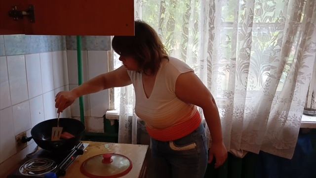 Новый канал День Бомжа ТВ о судьбах людей, поддержим блогера ссылка в описании.