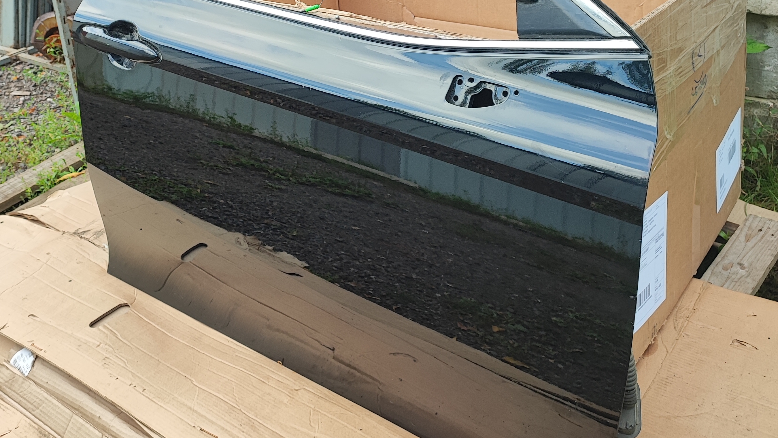 дверь передняя правая Toyota camry v70