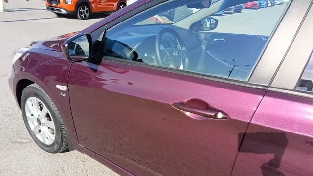 Hyundai Solaris 1.6 л Бензин АКПП (123 л.с.) 2013