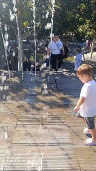 Как я хочу гулять, и как этого хочет мама