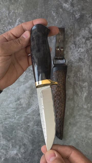 Классический охотничий нож