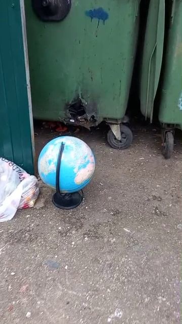 ЗНАНИЯ ИЛИ МИР?...