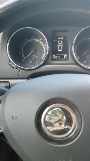 Skoda Yeti 2017г. Восстановил ключ при полной утере.