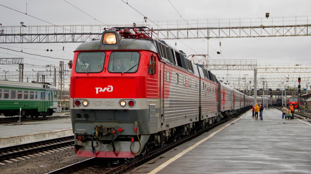 ZDsimulator / Пассажирский поезд 0096 Москва-Омск по участку Омск-Татарская / ЧС7-321