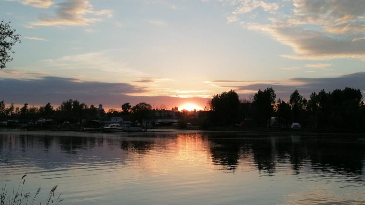 Ярославль. Отель. Путешествие по Золотому кольцу России.mp4