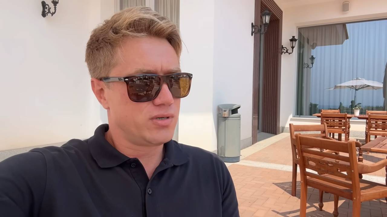 Alexey Krylov. ВСЕ ПЛОХО...