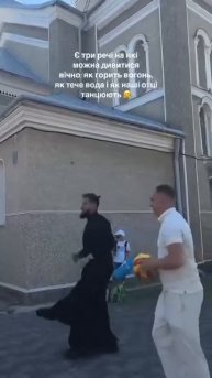 Священник православной церкви Украины