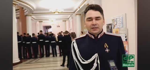 Как провести настоящий бал. Бал кадет и лицеистов в Луганске ЛНР