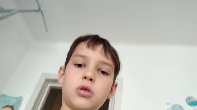 ЧТО делать когда голова пустая 3способа как сделать весело с BLOXER и КАШАНИЕЙ!