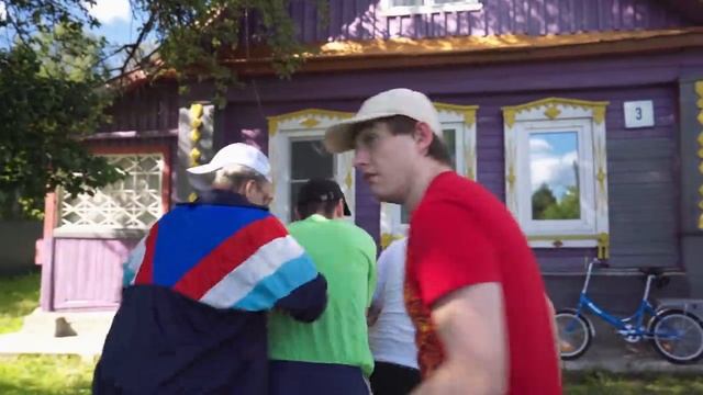 ЛЕТНИЕ КАНИКУЛЫ СО СТАРШИМ БРАТОМ