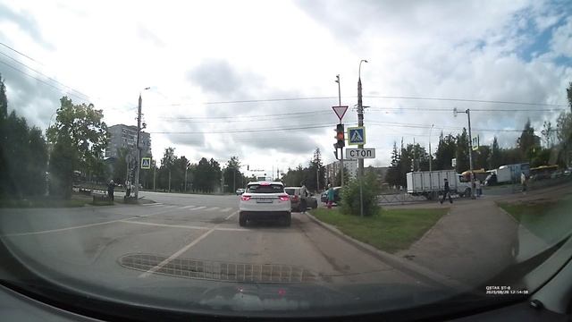 Не царское это дело - у235ес76 (Ушло в ГИБДД)