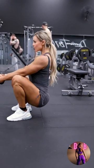 Тренировка ног и ягодиц