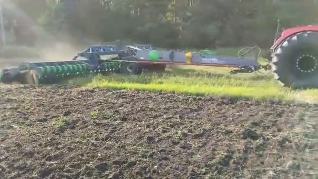 ПОЛУЧИЛОСЬ С ПЕРВОГО РАЗАДисковая борона CarbonD10500